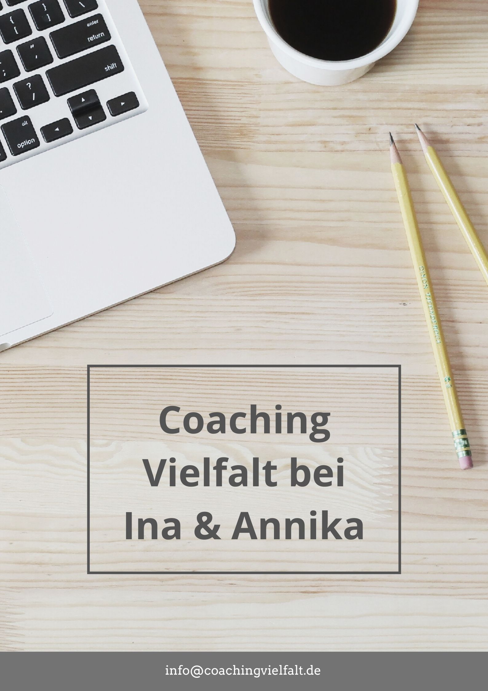 Coaching Vielfalt bei Ina und Annika Schreibtisch